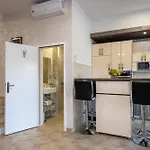 Beauty With Heated Pool And Jacuzzi *