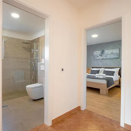 Beauty With Heated Pool And Jacuzzi * Kanfanar